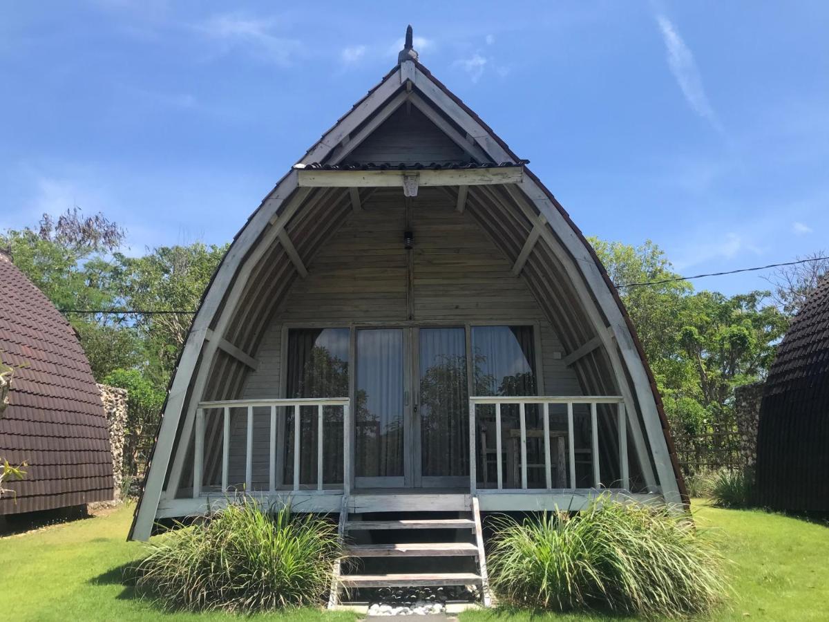 The Ulus Klumpu * Uluwatu (Bali)